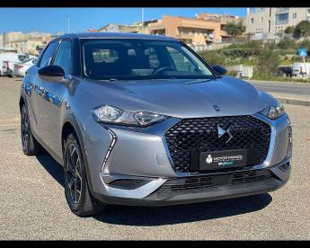 DS CERTIFIED Ds Ds 3 2019 Crossback Crossback 1.5 Bluehdi So Chic 100cv Usata -  Diesel Grigio - Matera - 2434318_2