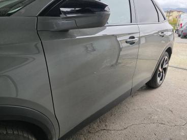 SPOTICAR Ds Ds 3 7-ds7 1.5 Bluehdi Performance Line 130cv Auto Usata - City Car Diesel Grigio - Lancusi - 502493816_4