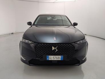 DS CERTIFIED Ds Ds 4 1.5 Bluehdi Performance Line+ 130cv Auto Usata - Berlina Diesel Nero - Reggio Emilia - 2345007_2