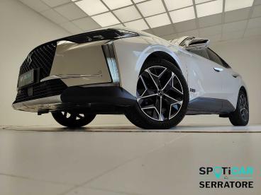 DS CERTIFIED Ds Ds 4 Ii 2021 1.5 Bluehdi Cross Rivoli 130cv Auto Usata - Berlina Diesel Grigio - Albese Con Cassano - 2393541_3