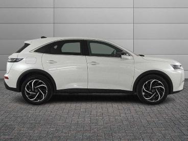 DS CERTIFIED Ds Ds 7 Crossback 1.6 E-tense Phev Bastille Business 225cv Auto Usata -  Ibrido Bianco - Reggio Emilia - 2452376_3