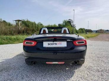 SPOTICAR Fiat 124 Spider 1.4 M-air Lusso Usata - Coupé-cabriolet Benzina Nero - Venturina Terme - 502294171_4