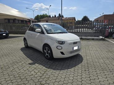 SPOTICAR Fiat 500 Passion 3+1 Usata - City Car Elettrica Bianco - Gavirate - 502335945_3