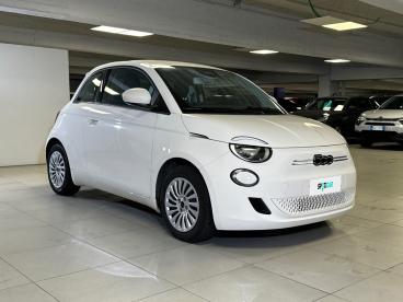 SPOTICAR Fiat 500 Elettrica Action 95cv Usata - City Car Elettrica Bianco - Milano - 1202404463_3