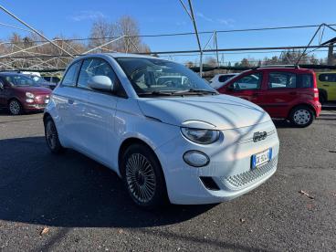 SPOTICAR Fiat 500 500e 23,65 Kwh Icon Usata - City Car Elettrica Blu - Biella - 502425790_1