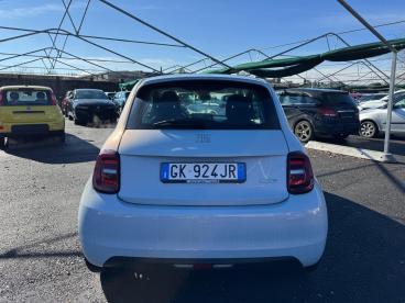 SPOTICAR Fiat 500 500e 23,65 Kwh Icon Usata - City Car Elettrica Blu - Biella - 502425790_5