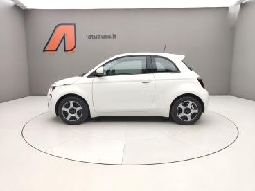 SPOTICAR Fiat 500 500e 118cv 42kwh 320km Passion Usata - City Car Elettrica Bianco - Voghera - 502432326_4