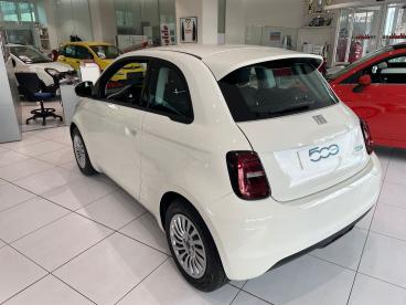 SPOTICAR Fiat 500 E Action Berlina (autonomia 190km) - Pronta Consegna Usata - City Car Elettrica Bianco - Reggio Emilia - 502331633_4