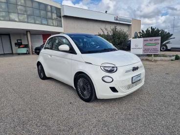 SPOTICAR Fiat 500 E Cabrio 42 Kwh Icon Usata - City Car Elettrica Bianco - Taranto - 1202363347_3