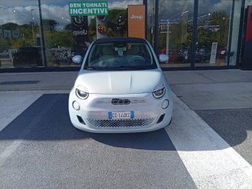 SPOTICAR Fiat 500c 500 Iv 2020 Cabrio 500e Cabrio 42 Kwh La Prima Usata -  Elettrica Blu - Roma - 502393281_5