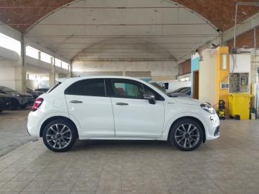 SPOTICAR Fiat 500x 500 X 2018 500x 1.6 Mjt Sport 130cv Usata - Suv Diesel Bianco - Bollengo - 502498654_2