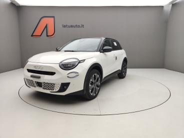 SPOTICAR Fiat 600 Iv 2023 1.2 Mhev 110cv Dct La Prima Usata - Suv Ibrido Plug-in Bianco - Voghera - 502416716_4