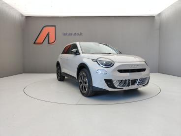 SPOTICAR Fiat 600 Iv 2023 1.2 Mhev 110cv Dct La Prima Usata - Suv Ibrido Plug-in Beige - Voghera - 502434680_3