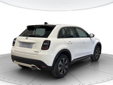 SPOTICAR Fiat 600 Iv 2023 1.2 Hybrid 145cv Auto Usata - Suv Ibrido Bianco - Verona - 502444897_3
