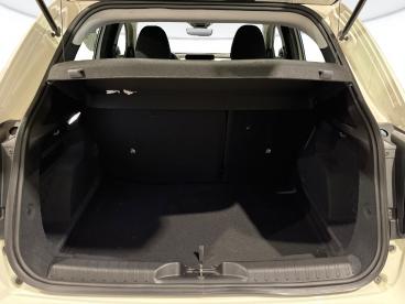 SPOTICAR Fiat 600 Iv 2023 1.2 Hybrid 145cv Auto Usata - Suv Ibrido Bianco - Verona - 502444897_4