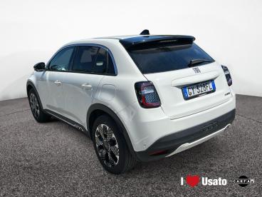 SPOTICAR Fiat 600 Iv 2023 1.2 Hybrid La Prima 110cv Auto Usata - Suv Ibrido Bianco - Roma - 502465615_3