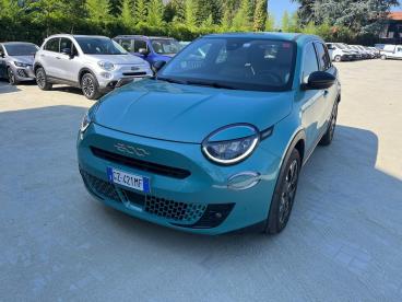 SPOTICAR Fiat 600 1.2 Hybrid 110cv La Prima Usata - Suv Ibrido Azzurro - Milano - 502505382_1