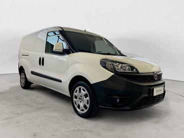 SPOTICAR Fiat Doblo Maxi Lh1 1.4 T-jet 120cv Naturalpower E6d Usata - Family Car Benzina Bianco - Monopoli - 1202431871_1