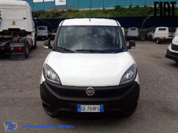 SPOTICAR Fiat Doblo Cargo Doblo Dobla² 1.6 Mjt 105cv S And S Cargo Usata - Monovolume Diesel Bianco - Castegnato - 902349916_2