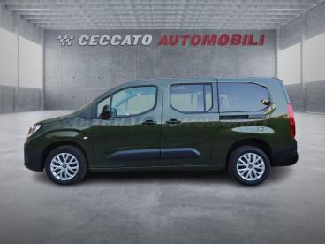 SPOTICAR Fiat Doblo Cargo Doblo Doblo Passo Lungo 1.5 D Doblo 130cv Auto Usata - Monovolume Diesel Verde - Thiene - 502405703_2