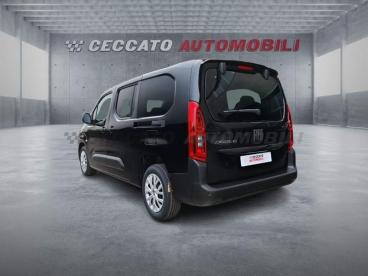 SPOTICAR Fiat Doblo Cargo Doblo Doblo Passo Lungo 1.5 D Doblo 130cv Auto 7p. Usata - Monovolume Diesel Nero - Albignasego - 502444885_3