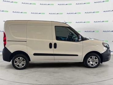 SPOTICAR Fiat Doblo Cargo 1.3 Mjt 95cv Ch1 Lounge S&s Usata - Family Car Diesel Bianco - Bari - 1202488894_4