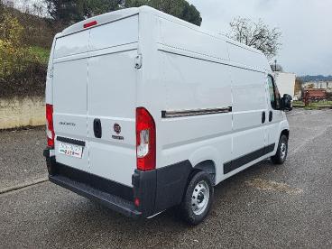 SPOTICAR Fiat Ducato 33 2.2 Mjt 140cv Mh2 Pm-tm Furgone Usata - Coupé-cabriolet Diesel Bianco - Terranuova Bracciolini - 502275356_3