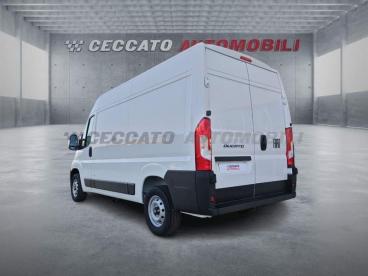 SPOTICAR Fiat Ducato Series 2 Stock My25 Furgone Lastrato 33q Mh2 120cv Usata - Veicoli Commerciali Diesel Bianco - Thiene - 502366599_3