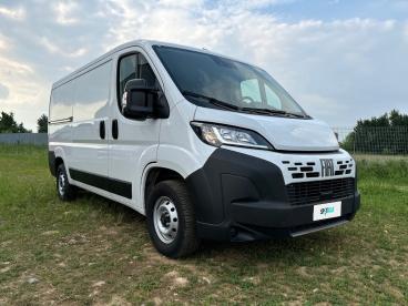 SPOTICAR Fiat Ducato 33q Mh1 140cv 2.2 Multijet 3 E6e Usata - Veicoli Commerciali Diesel Bianco - Vimercate - 1202456523_3