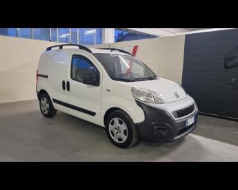 SPOTICAR Fiat Fiorino Iii 2016 Cargo 1.3 Mjt 95cv Sx Usata - Veicoli Commerciali Diesel Bianco - Tortoreto - 502313081_1