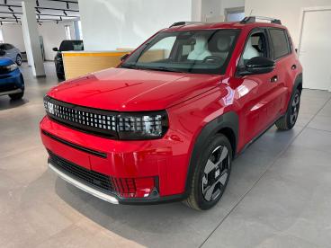 SPOTICAR Fiat Grande Panda Hybrid La Prima Usata - Berlina Ibrido Rosso - Milano - 502452787_1