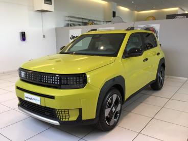 SPOTICAR Fiat Grande Panda 1.2 Hybrid La Prima 110cv Edct Usata - Suv Ibrido Giallo - Zimella - 502456708_3