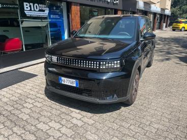 SPOTICAR Fiat Grande Panda 1.2 Hybrid Icon 110cv Edct Usata - Suv Ibrido Nero - Milano - 502492090_1