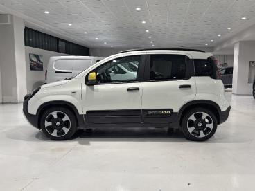 SPOTICAR Fiat Panda 1.0 Firefly 70cv S&s Hybrid Pandina Usata - City Car Ibrido Bianco - Sesto San Giovanni - 1202422726_4