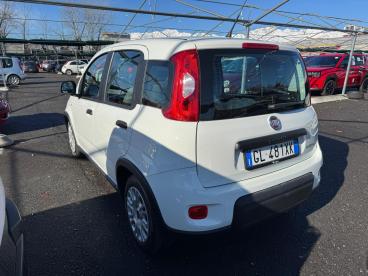 SPOTICAR Fiat Panda Iii 2021 1.0 Firefly Hybrid City Life S And S 70cv Usata - City Car Ibrido Bianco - Biella - 502425789_3