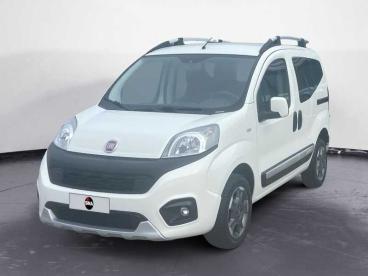 SPOTICAR Fiat Qubo 1.3 Mjt 95 Cv Trekking Usata - Family Car Diesel Bianco - Pordenone - 502428075_1