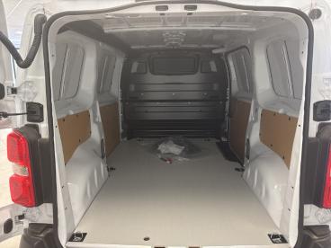 SPOTICAR Fiat Scudo Ice 2024 Ice 1.5 Bluehdi 120cv L2h1 Usata - Veicoli Commerciali Diesel Bianco - Carini - 502421237_2