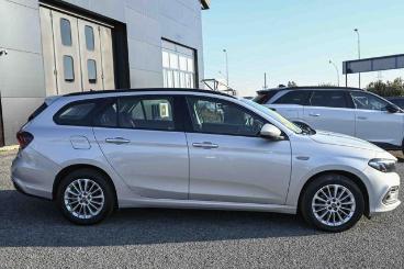 SPOTICAR Fiat Tipo Sw 1.6 Multijet 130cv Life Usata - Station Wagon Diesel Grigio - Carmagnola - 502244299_4