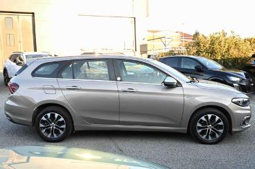 SPOTICAR Fiat Tipo 1.6 Mjt S And S Dct Sw Lounge Usata - Station Wagon Diesel Beige - Carmagnola - 502302577_4