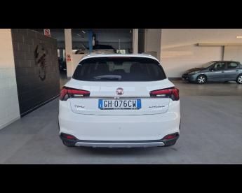 SPOTICAR Fiat Tipo 5 Porte Cross Ii 2021 5p 1.3 Mjt Cross S And S 95c Usata - Coupé-cabriolet Diesel Bianco - Tortoreto - 502314452_4