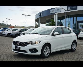 SPOTICAR Fiat Tipo (2015--->) 1.4 5 Porte Easy Usata - Coupé-cabriolet Benzina Bianco - Pineto - 502408510_1