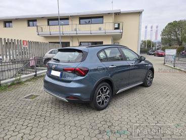 SPOTICAR Fiat Tipo Hybrid 1.5 Hybrid Dct 5 Porte Cross Usata - Berlina Ibrido Blu - Gavirate - 502324004_5