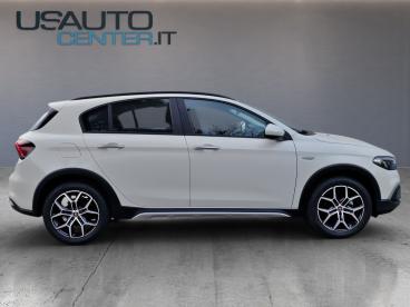 SPOTICAR Fiat Tipo Hybrid 1.5 Hybrid Dct 5 Porte Cross Usata - Berlina Ibrido Bianco - Gavirate - 502399785_3