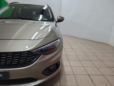 SPOTICAR Fiat Tipo Sw 1.3 Mjt S And S Sw Business N1 Autocarro Usata - Station Wagon Diesel Beige - Terranuova Bracciolini - 502316031_3