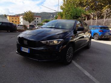 SPOTICAR Fiat Tipo Sw 1.0 100cv Bz Sw Tipo Usata - Station Wagon Benzina Nero - Lancusi - 502397548_1