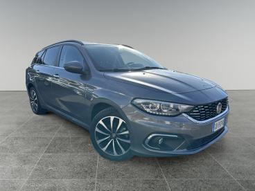 SPOTICAR Fiat Tipo Sw 1.6 Mjt S And S Dct Sw Lounge Usata - Station Wagon Diesel Grigio - Grugliasco - 502416493_1