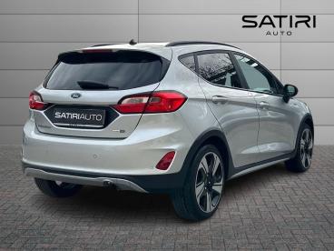 SPOTICAR Ford Fiesta Vii Active 1.0 Ecoboost H 125cv Usata - City Car Ibrido Argento - Perugia - 502397957_2