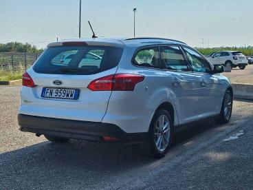 SPOTICAR Ford Focus 1.5 Tdci 120 Sw Business Navy Usata - Station Wagon Diesel Bianco - Foggia - 1202344185_5