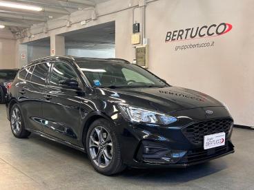SPOTICAR Ford Focus 4ª Serie 1.0 Ecoboost 125 Cv Automatico Sw St-line Usata - Station Wagon Benzina Nero - Legnago - 602405211_1