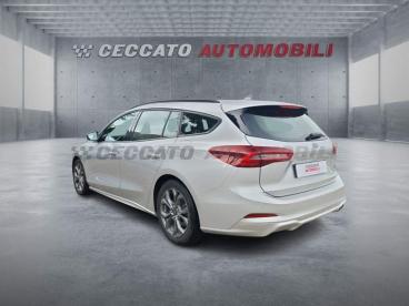 SPOTICAR Ford Focus Sw 1.5 Ecoblue St-line 115cv Auto Usata - Coupé-cabriolet Diesel Argento - Albignasego - 502434032_3